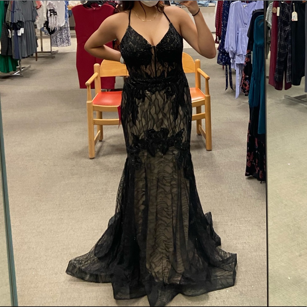 Black lace-up prom dress